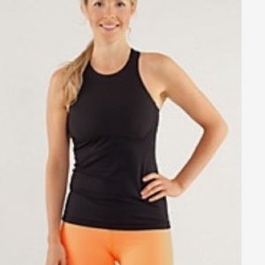 Lululemon in training tank